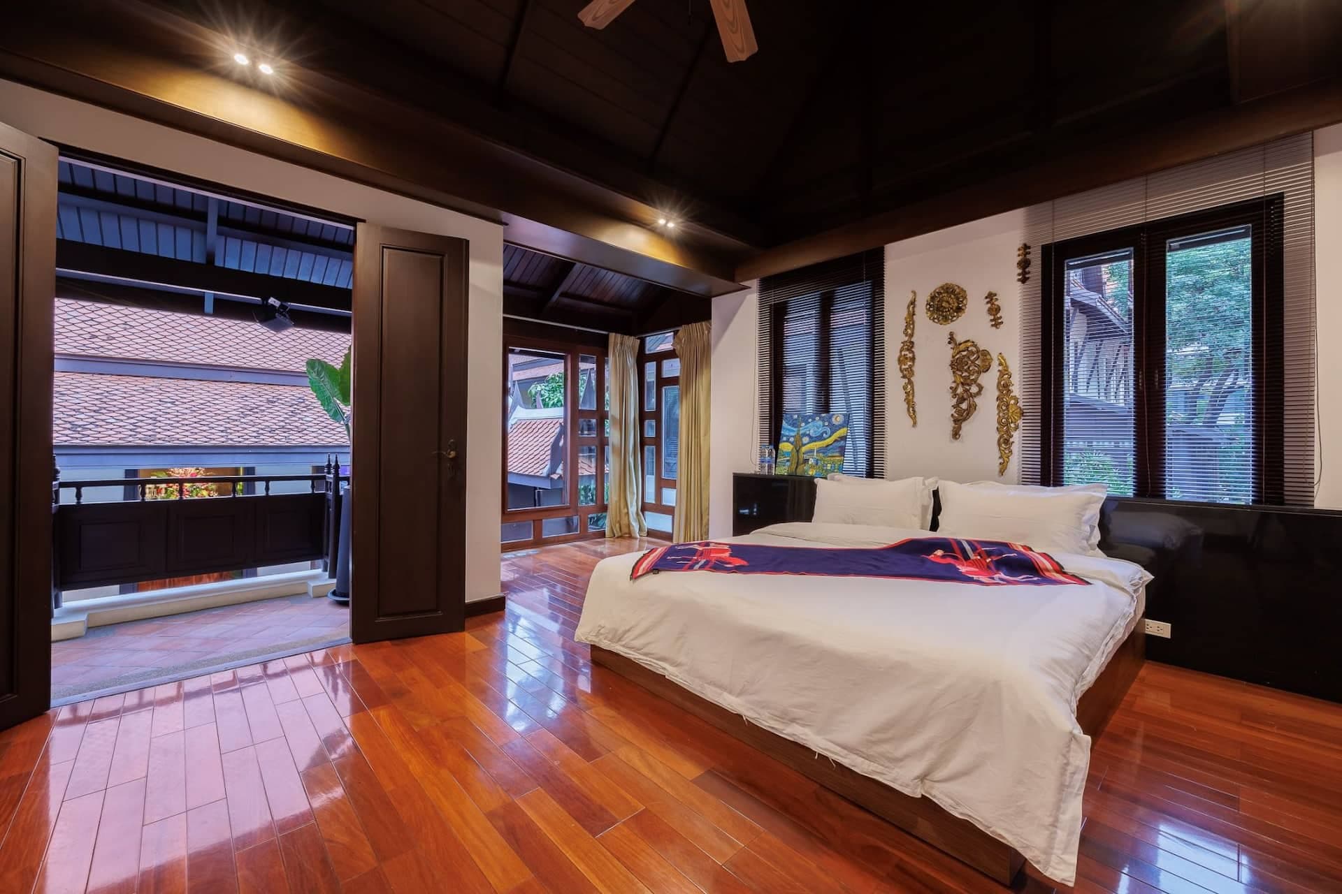 [Ekkamai 17 ห้องนอน] วิลล่าสวนพร้อมสระว่ายน้ำส่วนตัว 4 หลังใจกลางกรุงเทพฯ | แม่บ้าน | รปภ. 24 ชม. 36