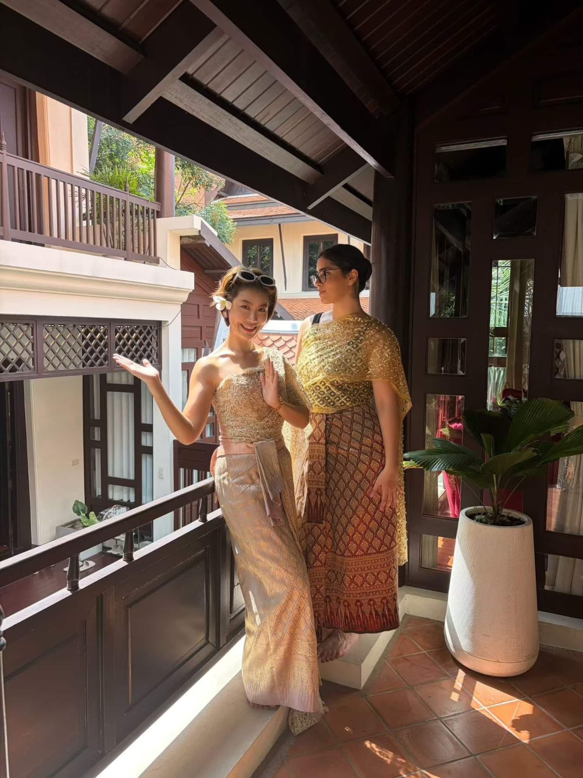 "Siam Courtyard X5" วิลล่าสวนสระว่ายน้ำ 5 ห้องนอนเอกมัย | ทำความสะอาดทุกวัน | ชุดไทยฟรี 21