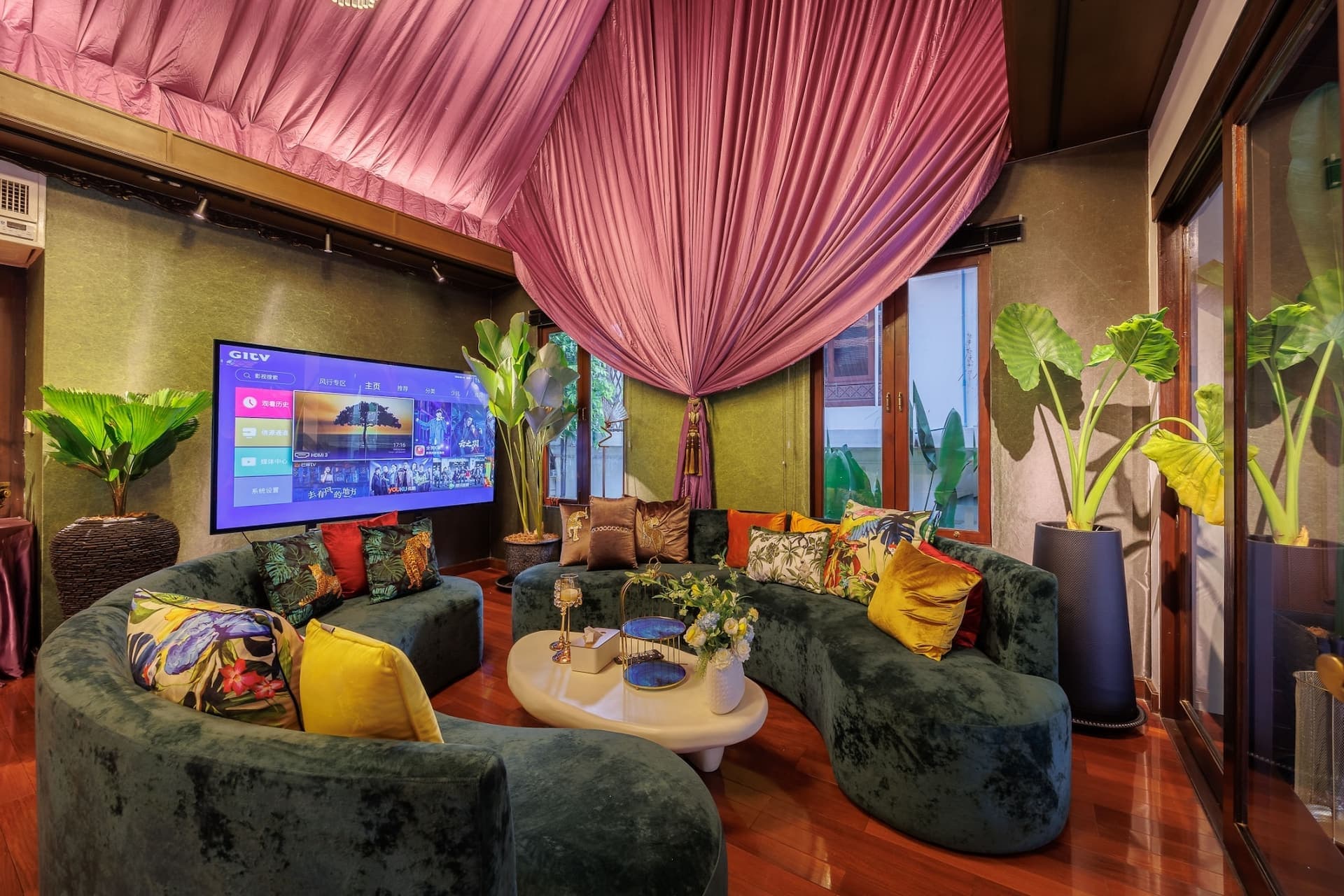"Siam Courtyard X5" วิลล่าสวนสระว่ายน้ำ 5 ห้องนอนเอกมัย | ทำความสะอาดทุกวัน | ชุดไทยฟรี 32