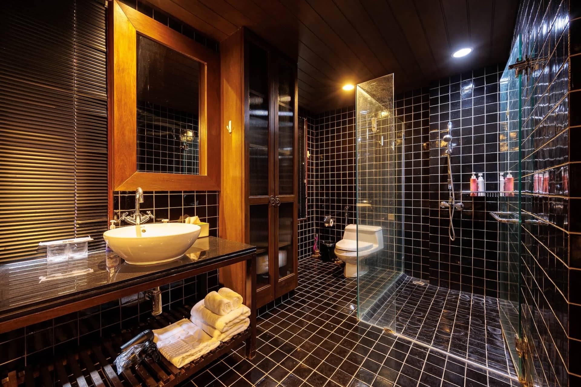 "Siam Courtyard X5" วิลล่าสวนสระว่ายน้ำ 5 ห้องนอนเอกมัย | ทำความสะอาดทุกวัน | ชุดไทยฟรี 41