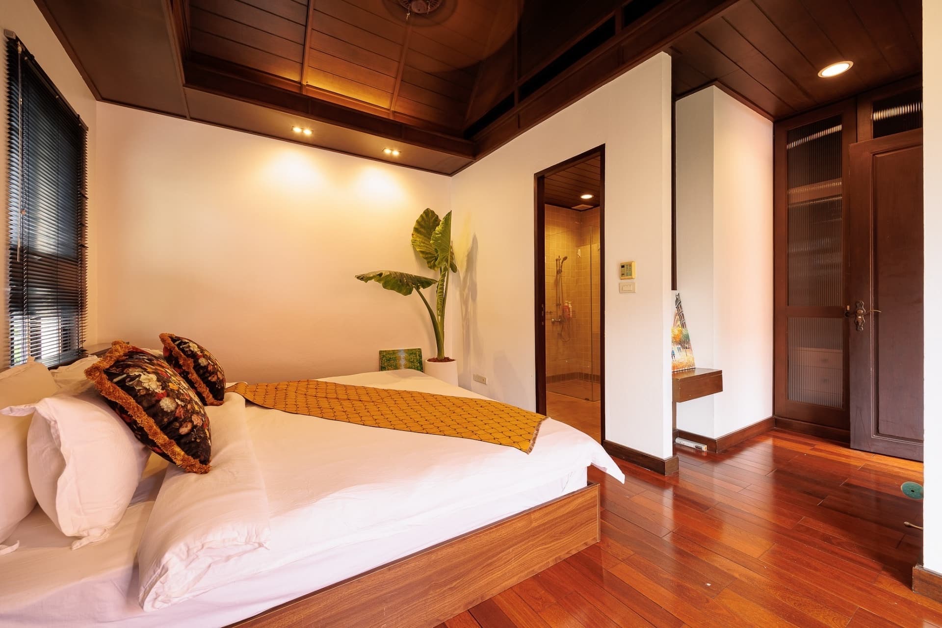 "Siam Courtyard X5" วิลล่าสวนสระว่ายน้ำ 5 ห้องนอนเอกมัย | ทำความสะอาดทุกวัน | ชุดไทยฟรี 47