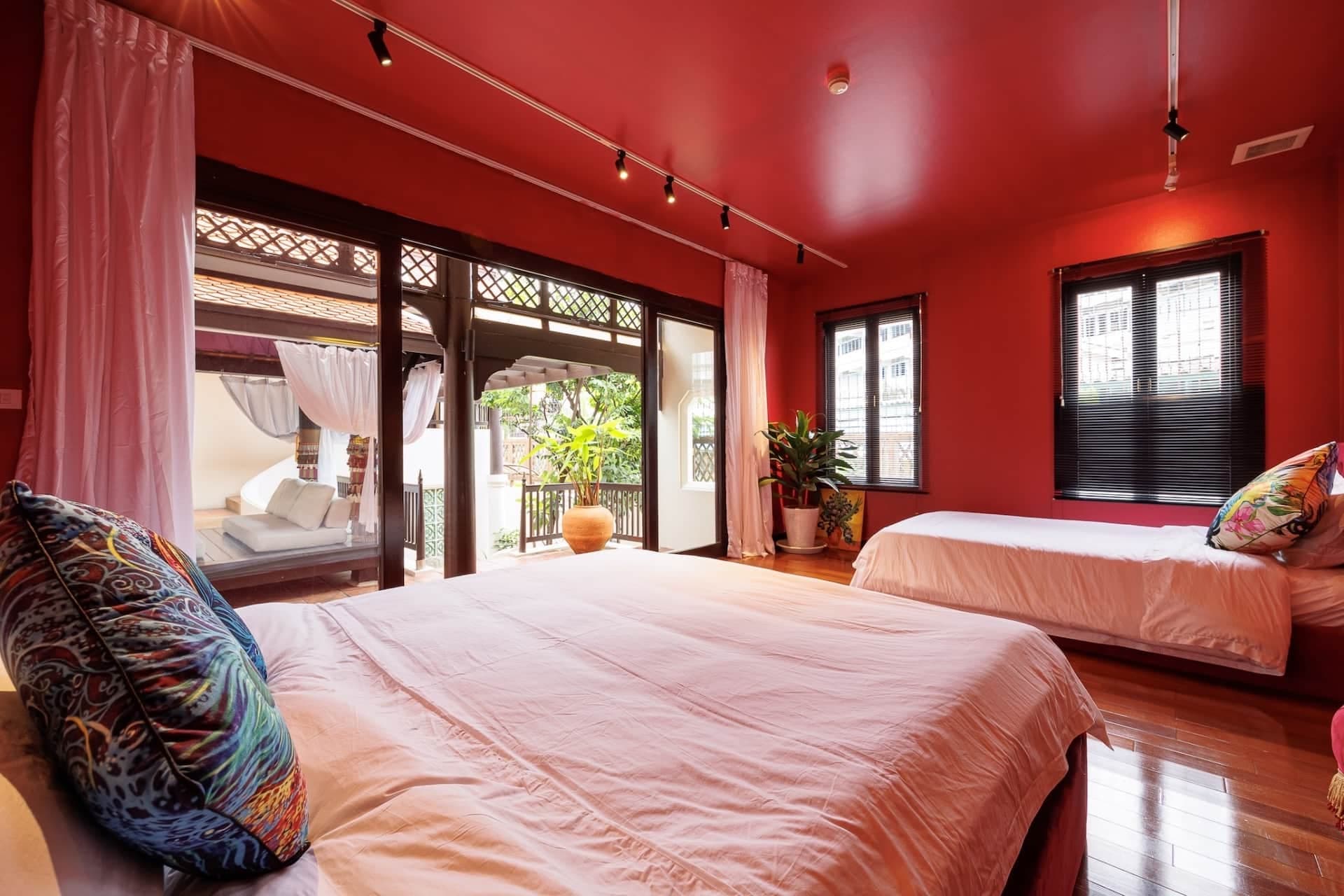 "Siam Courtyard X5" วิลล่าสวนสระว่ายน้ำ 5 ห้องนอนเอกมัย | ทำความสะอาดทุกวัน | ชุดไทยฟรี 48