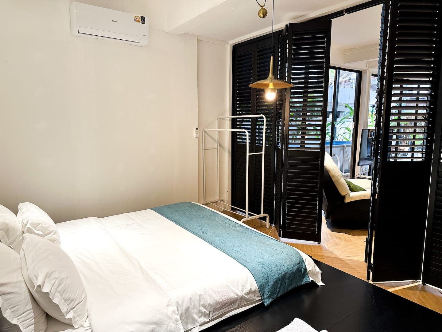 วิลล่าสี่ห้องนอนใจกลางเมืองกรุงเทพฯใกล้ถนนคาวบอย 34