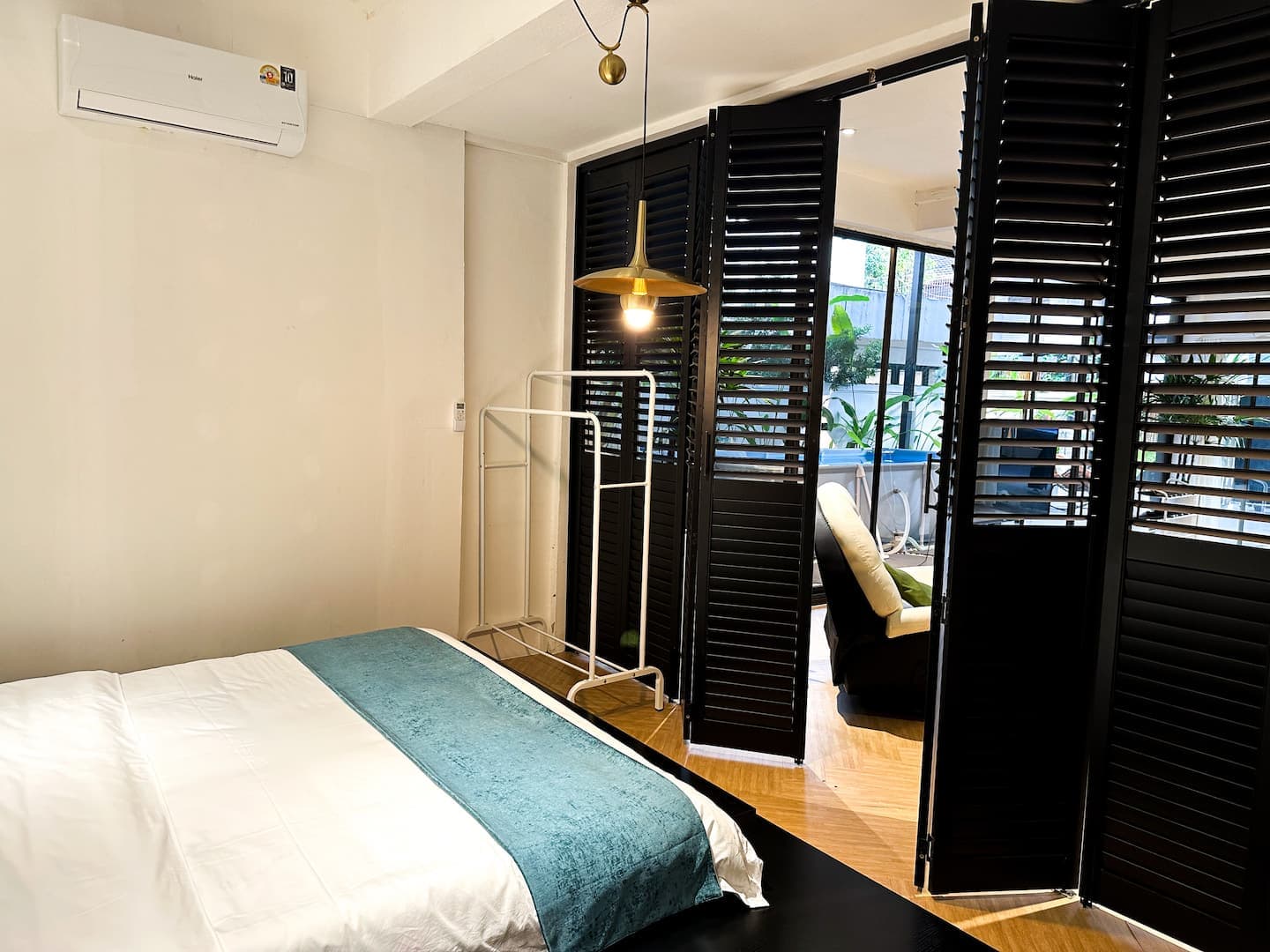 วิลล่าสี่ห้องนอนใจกลางเมืองกรุงเทพฯใกล้ถนนคาวบอย 35