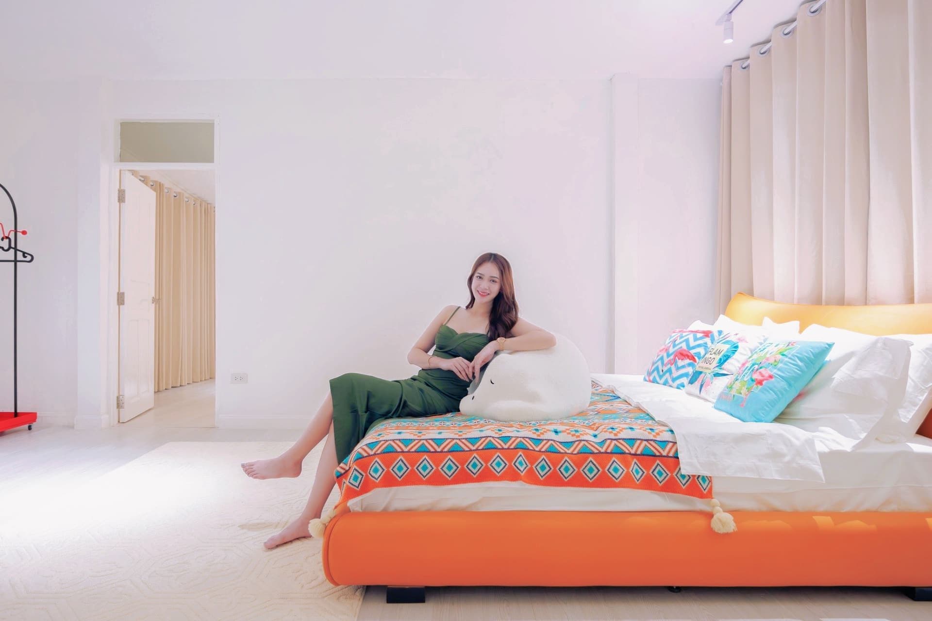 "FIRA" วิลล่าสระว่ายน้ำส่วนตัว 7 ห้องนอนในกรุงเทพฯ | เหมาะกับครอบครัวและเพื่อน | KTV โต๊ะพูล กอล์ฟ บาร์บีคิว 8